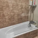 アパート Modern And Spacious 3-bed Apartment, Steps From The