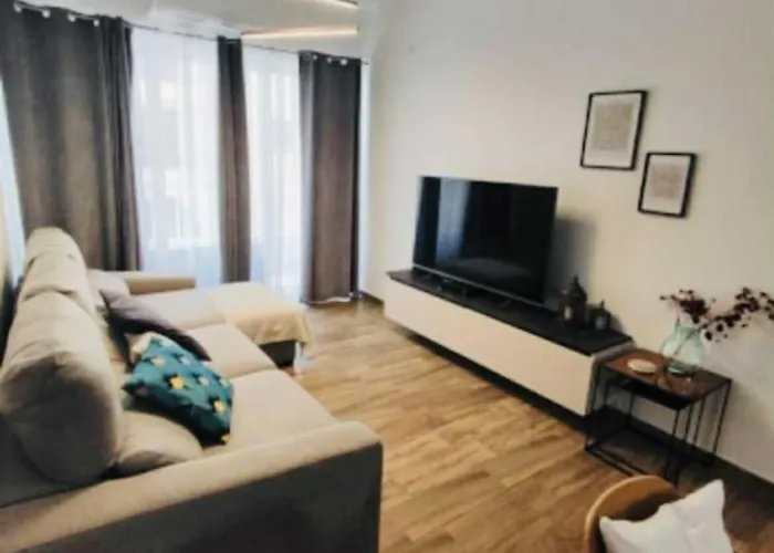 Modern And Spacious 3-bed Apartment, Steps From The San Pawl il-Baħar